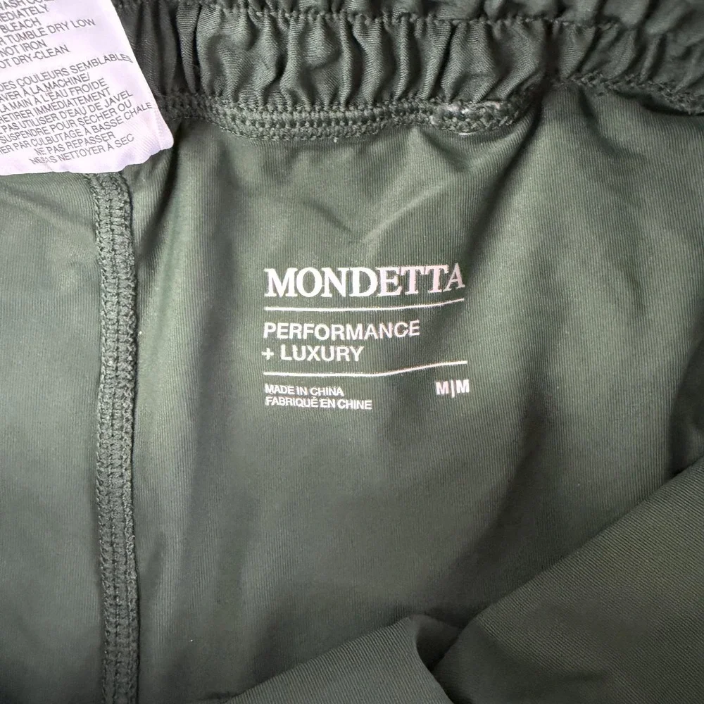 Mondetta Shorts Womens Medium Green Performance Luxury Lined Running Athletic